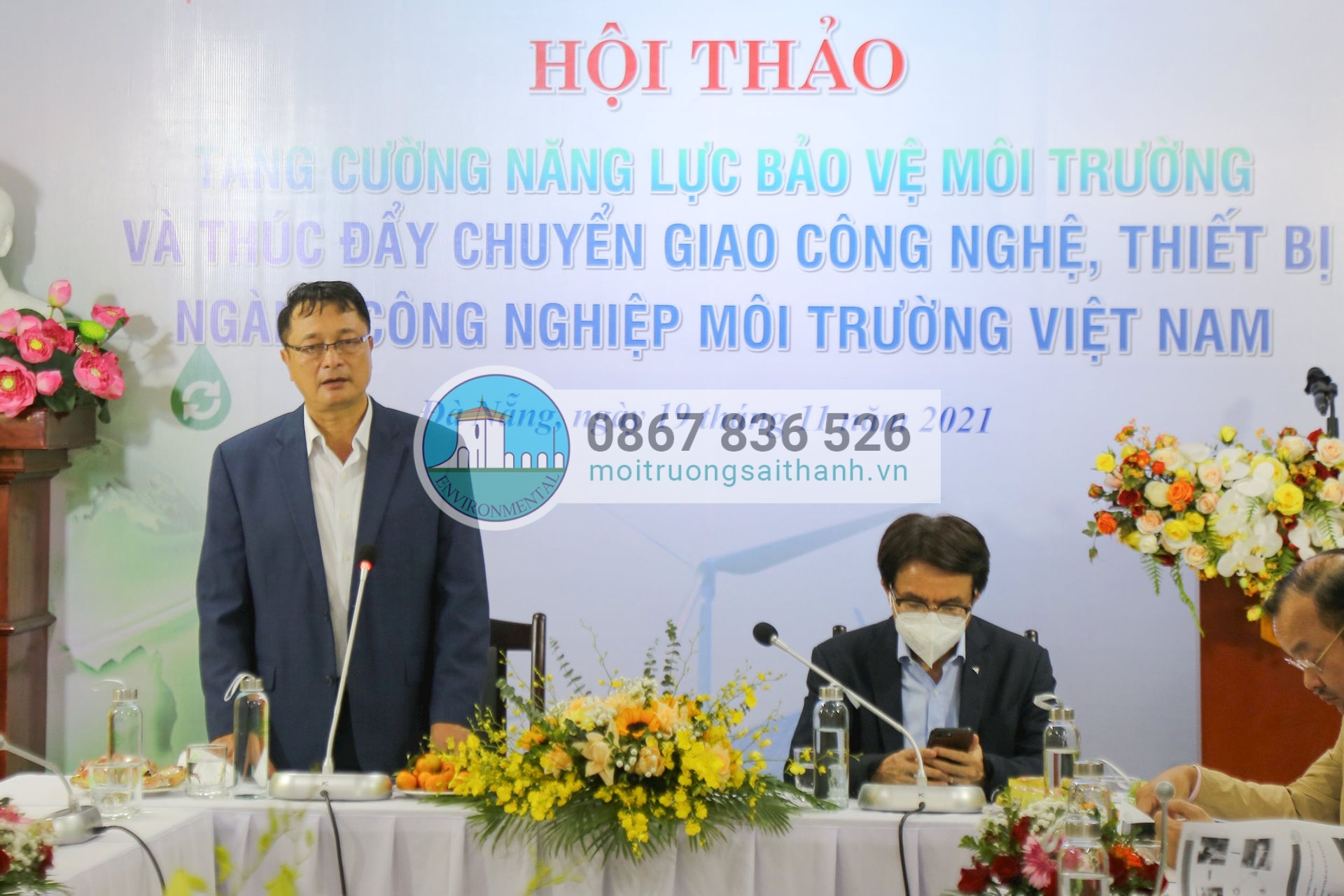 TS Trần Văn Lượng - Chủ tịch Hiệp hội Công nghiệp Môi trường Việt Nam phát biểu tại Hội thảo.