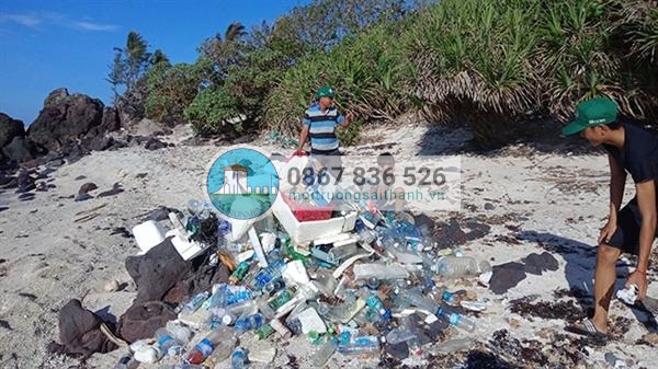 Ngư dân là lực lượng hàng đầu của công tác chống rác thải nhựa đại dương.