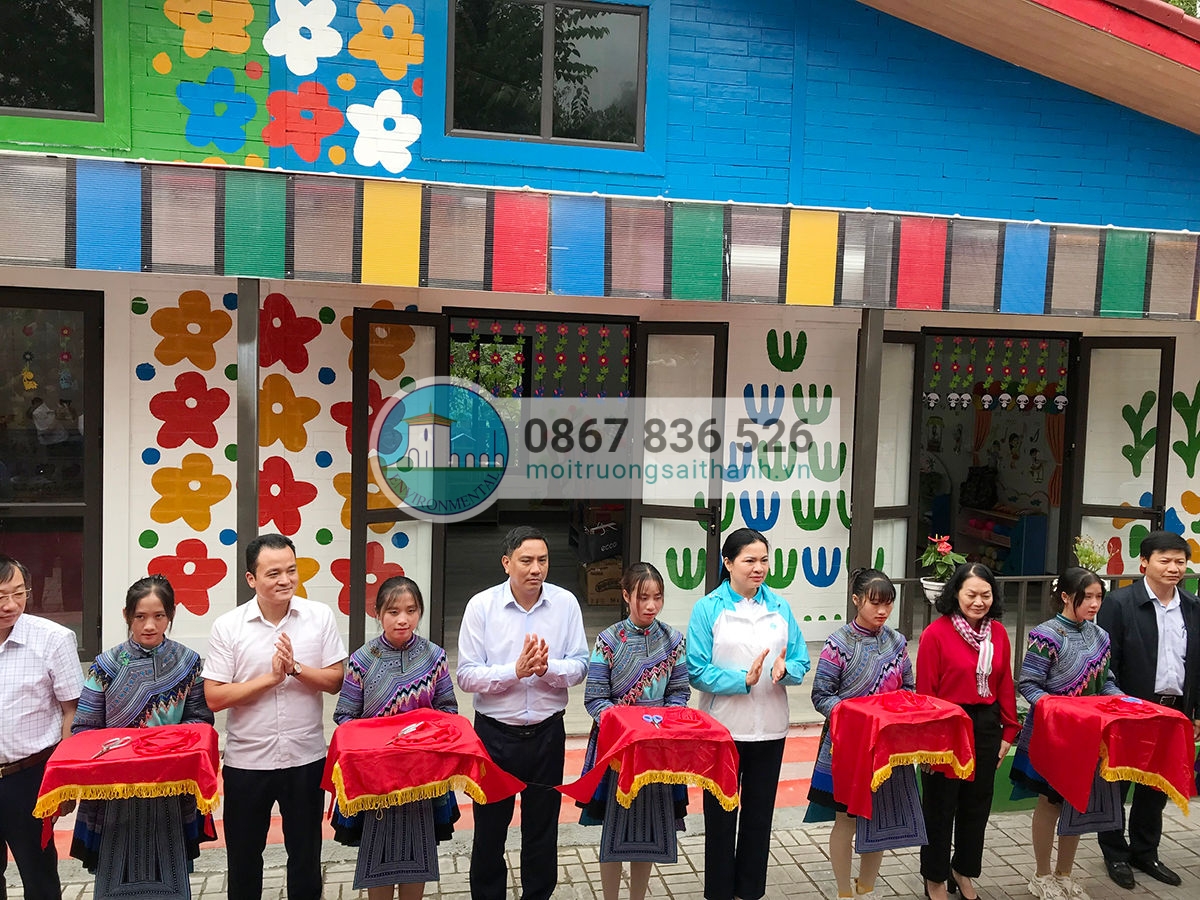 Ngôi trường làm bằng rác thải nhựa tái chế đầu tiên ở Việt Nam