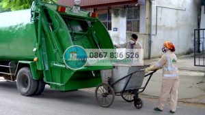 Thu gom rác thải bằng phương tiện cơ giới